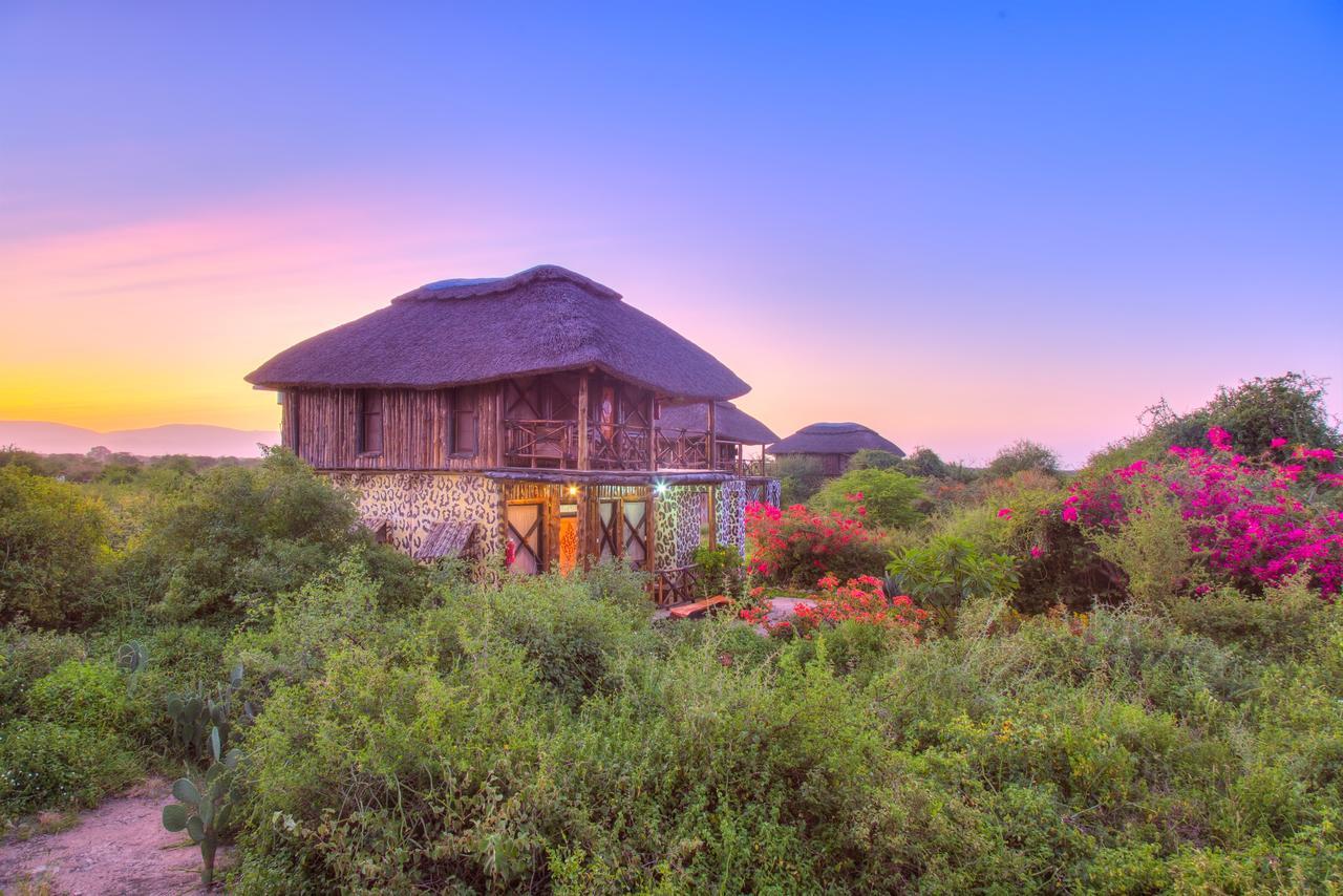 ZanzibarManyara Wildlife Safari Camp别墅 外观 照片