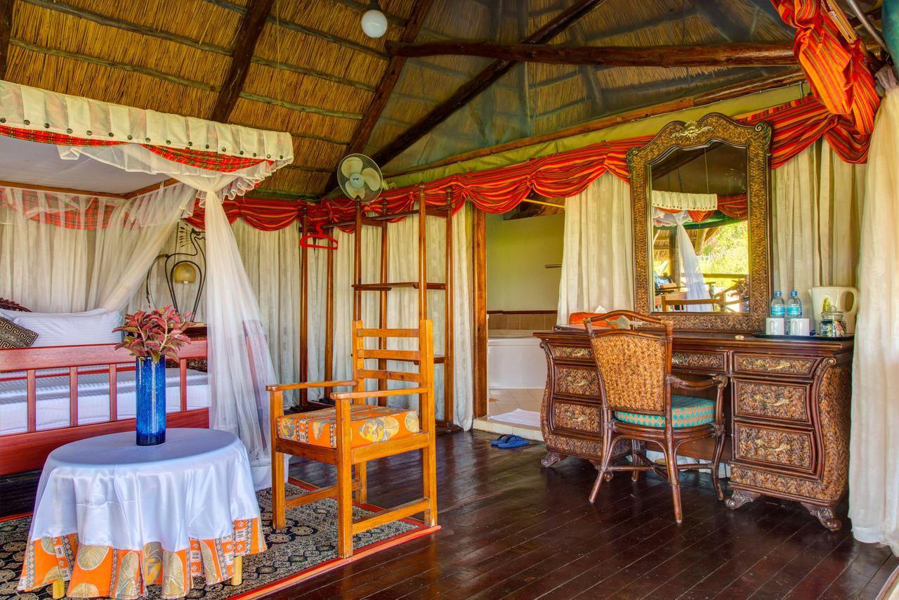 ZanzibarManyara Wildlife Safari Camp别墅 外观 照片
